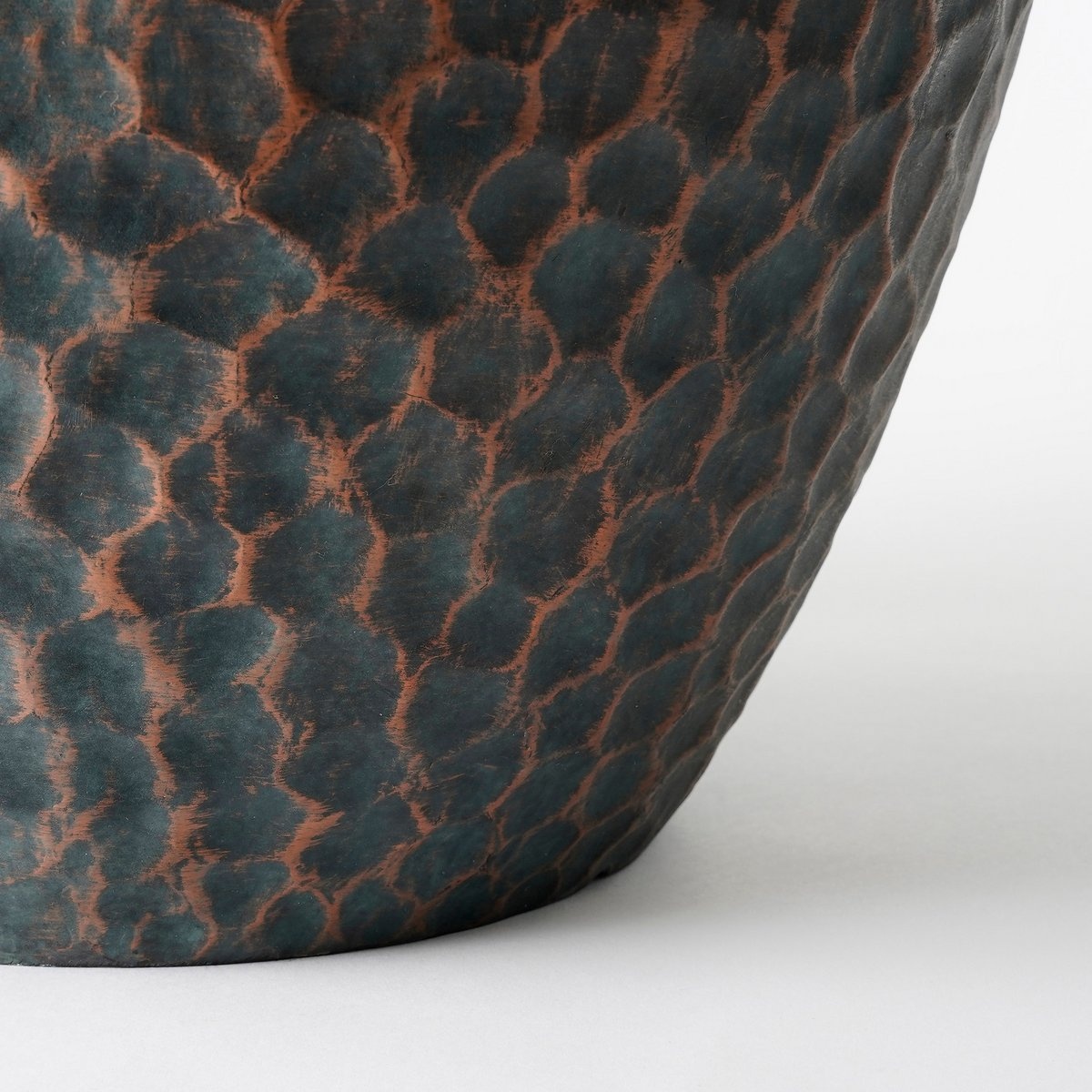 KantoormeubelenPlus Bravo Bloempot voor Buiten - H32,5 x Ø38 cm - Groen gehamerd