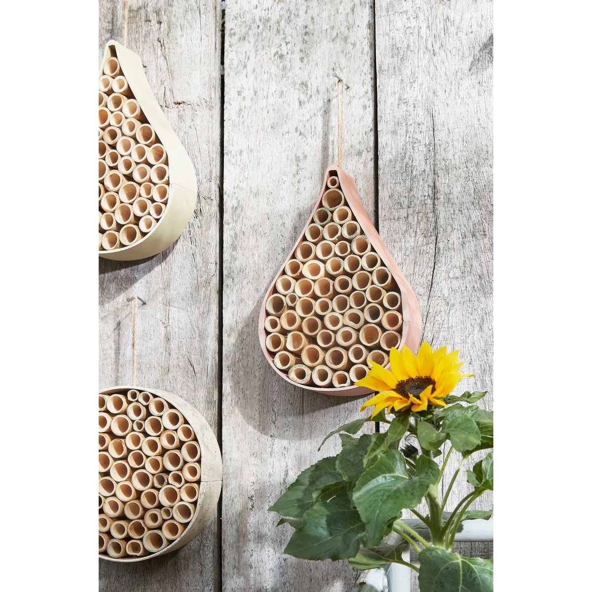 KantoormeubelenPlus Orion Insectenhotel - H6 x Ø21 cm - Beige