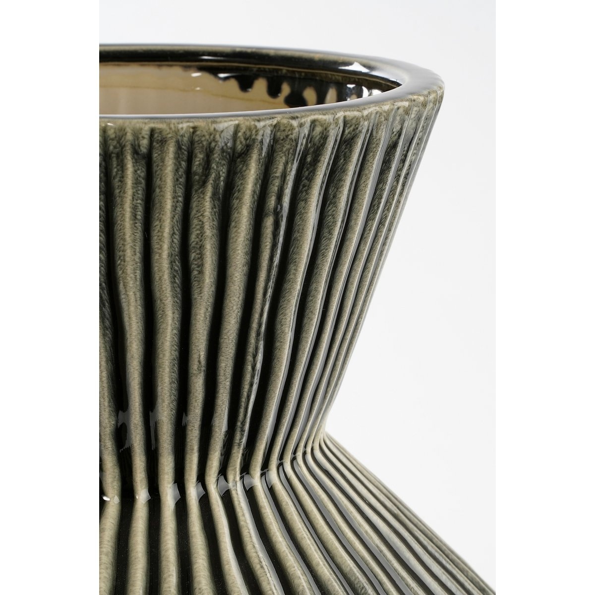 KantoormeubelenPlus Reims Vaas - H41,5 x Ø29,5 cm - Keramiek - Zwart