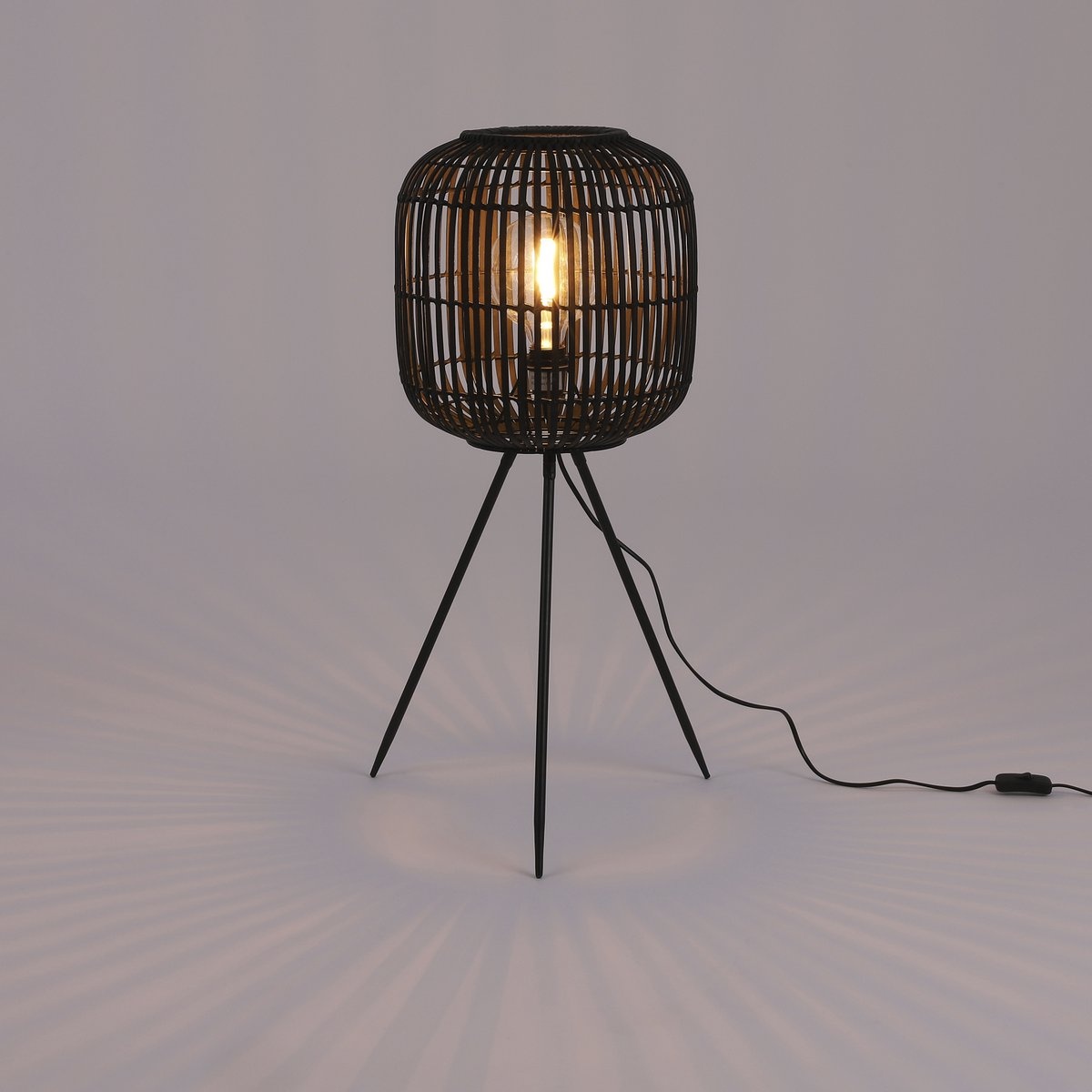 KantoormeubelenPlus Figo Vloerlamp - H76,5 x Ø32,5 cm - Bamboe - Zwart