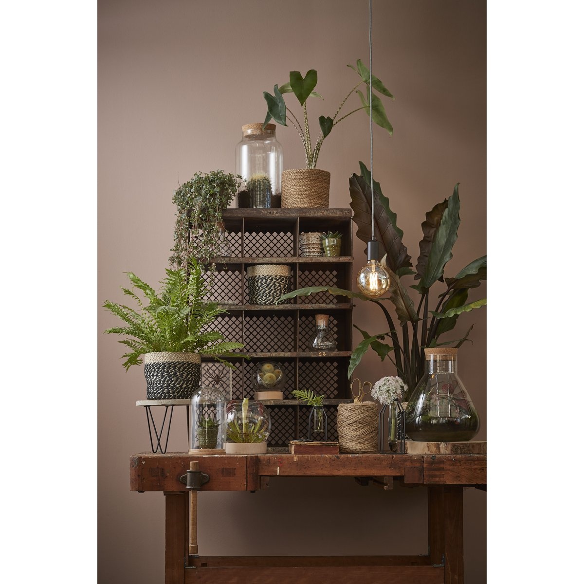 KantoormeubelenPlus Bonaparte Mand voor Planten - H18 x Ø18 cm - Jute - Zwart