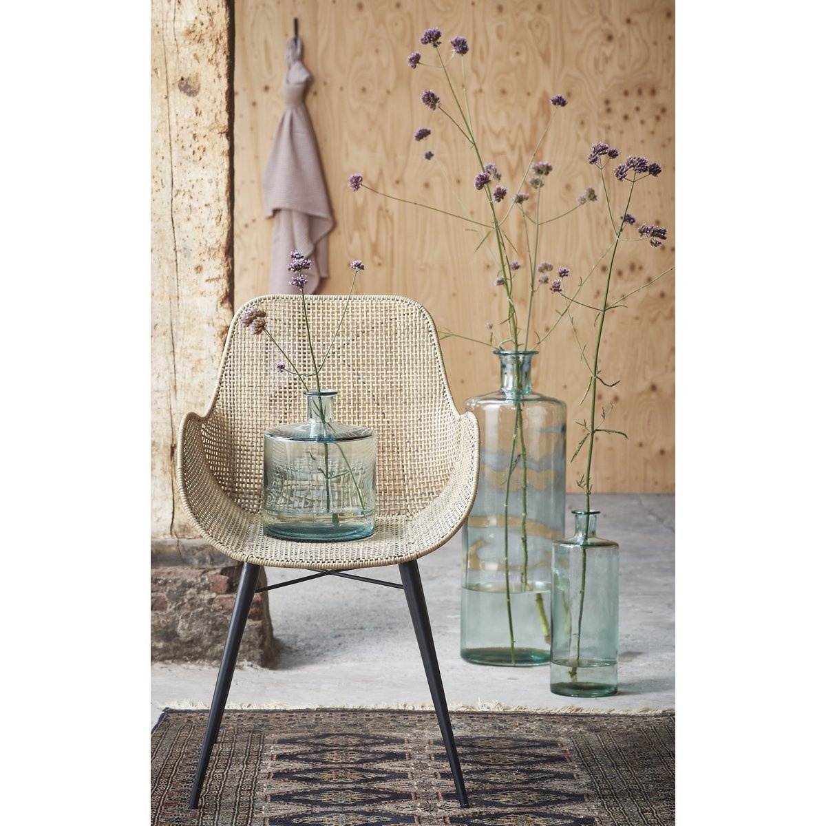 KantoormeubelenPlus Guan Fles Vaas - H26 x Ø21 cm - Gerecycled Glas - Transparant