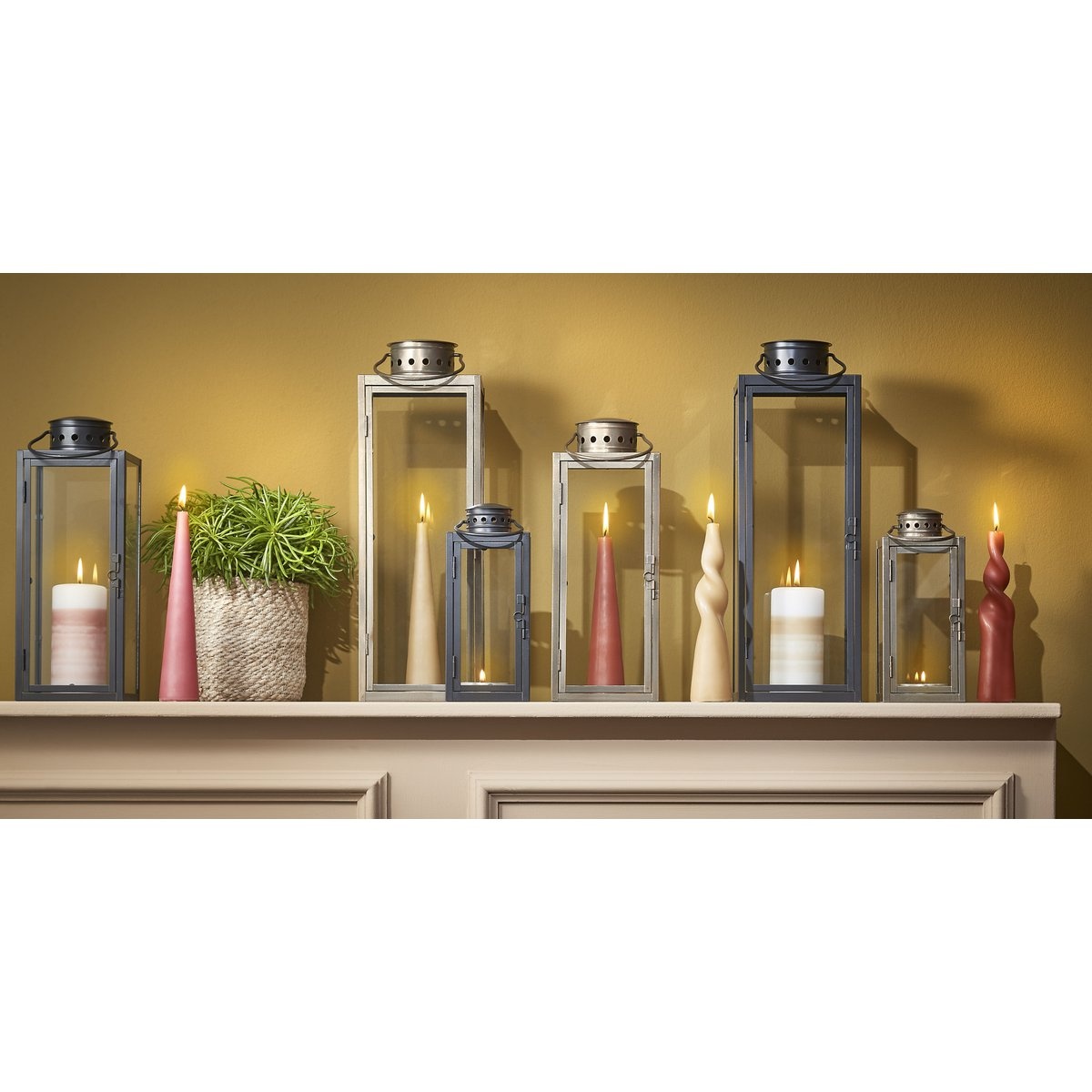 KantoormeubelenPlus Arzilla Lantaarn - L13,5 x B13 x H34,5 cm - Goud