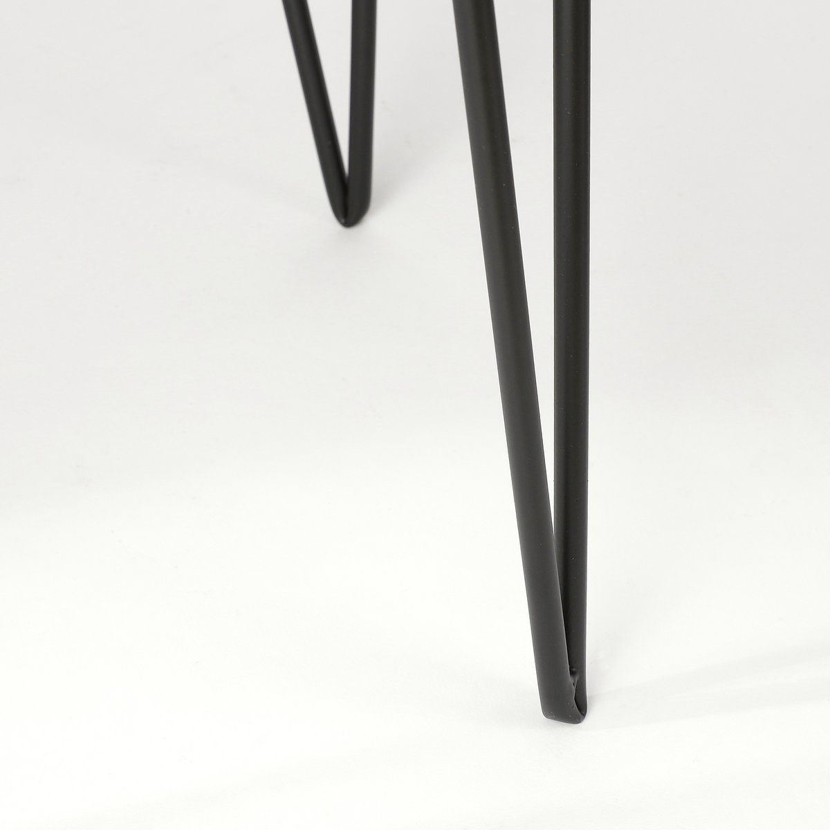 KantoormeubelenPlus Blom Plantenstandaard - L29,5 x B29,5 x H50 cm - Metaal - Zwart