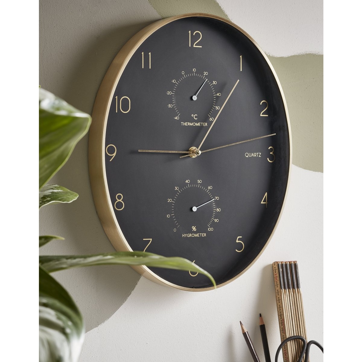 KantoormeubelenPlus Andy Wandklok - L27,5 x B4,5 x H35 cm - Zwart