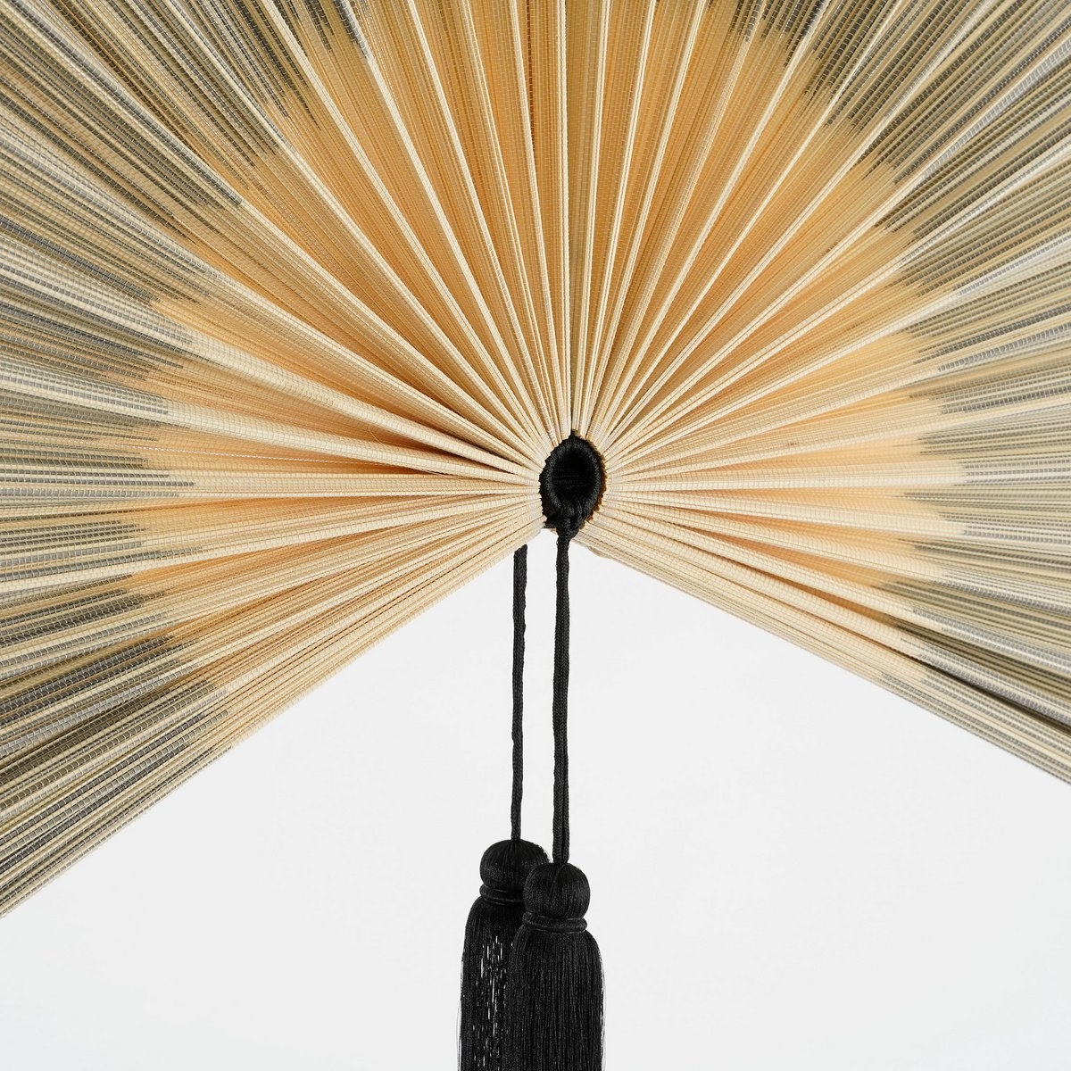 KantoormeubelenPlus Muurdecoratie Waaier - L105 x B150 cm - Bamboe - Zwart