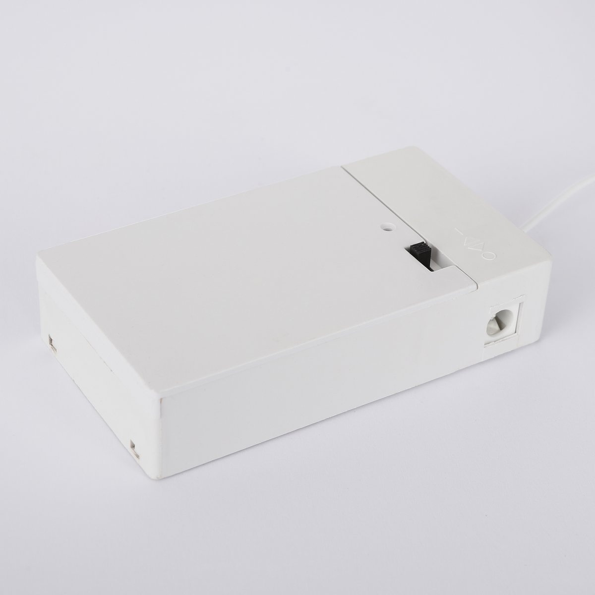 KantoormeubelenPlus LuVille Kerstdorp Miniatuur Duitse Bar - L11 x B8,5 x H19 cm