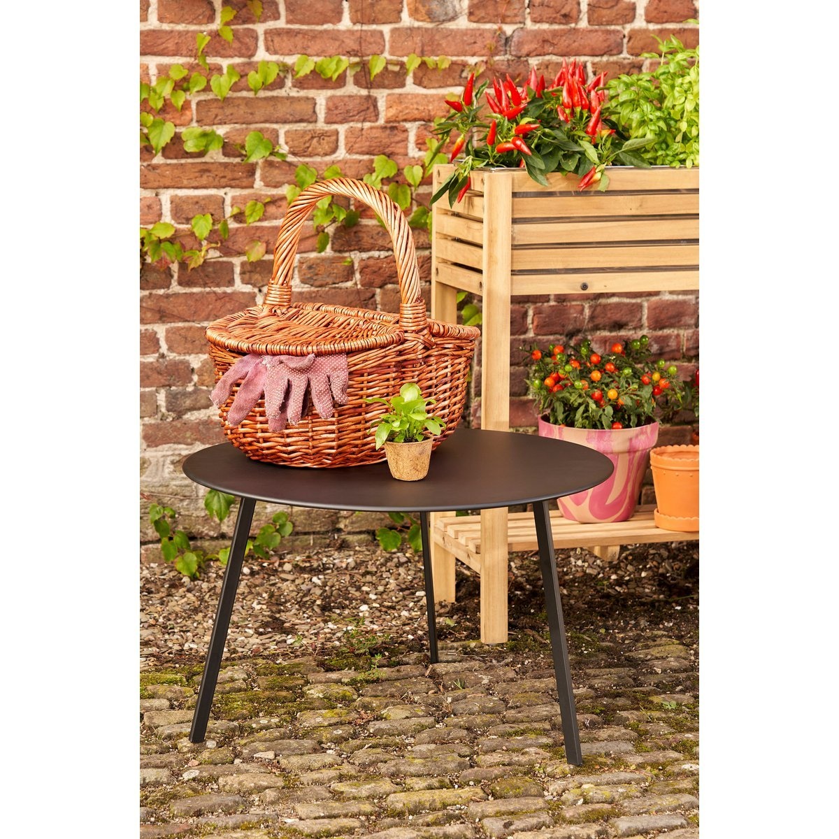 KantoormeubelenPlus Seatle Bijzettafel voor Buiten - H38 x Ø58 cm - Metaal - Zwart