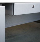 Pennenlade met pennenbakje met slot en 2 sleutels.