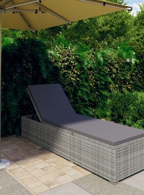 VidaXL Ligbed met kussen poly rattan grijs
