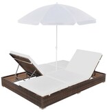VidaXL Loungebed met parasol poly rattan bruin