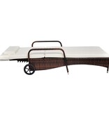 VidaXL Ligbed met kussen en wieltjes poly rattan bruin