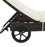 VidaXL Ligbed met wielen en kussen poly rattan bruin