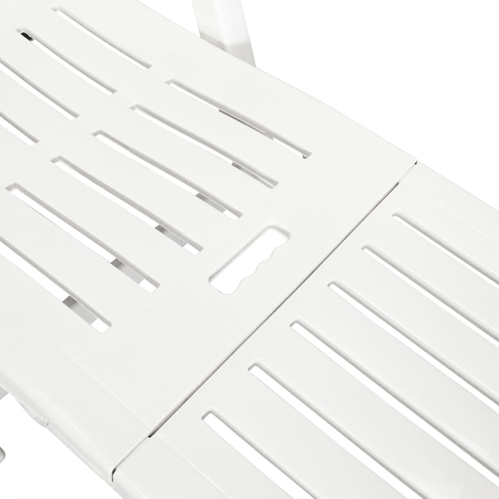 VidaXL Ligstoel met voetsteun kunststof wit