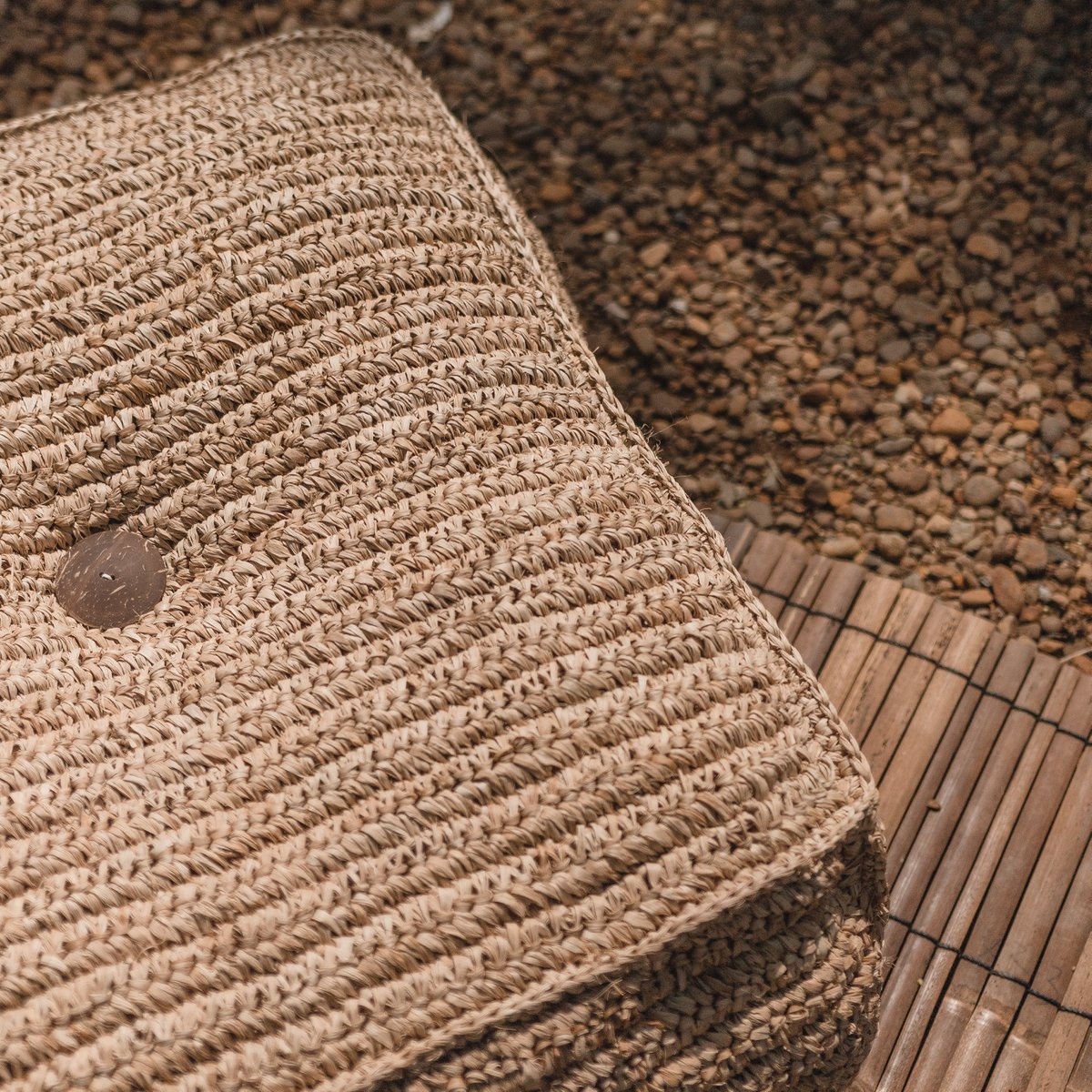 Soeji Poef | Zitzak PADAR gemaakt van Raffia