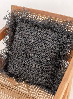 Soeji Zwart Raffia sierkussen met vulling Decoratief kussen met franjes GANDI gemaakt van Raffia (2 maten)