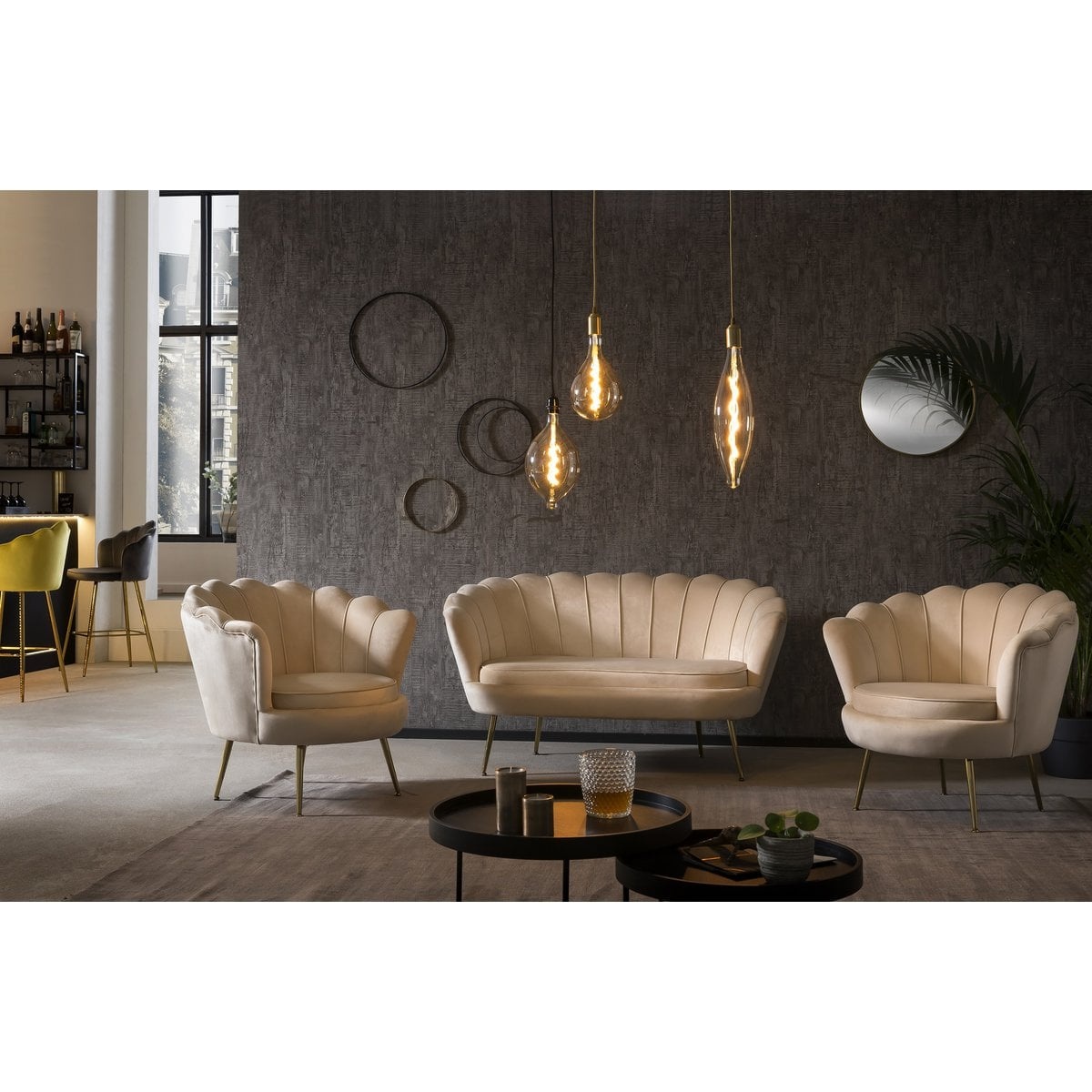 SalesFever Shell fauteuil in beige fluweel