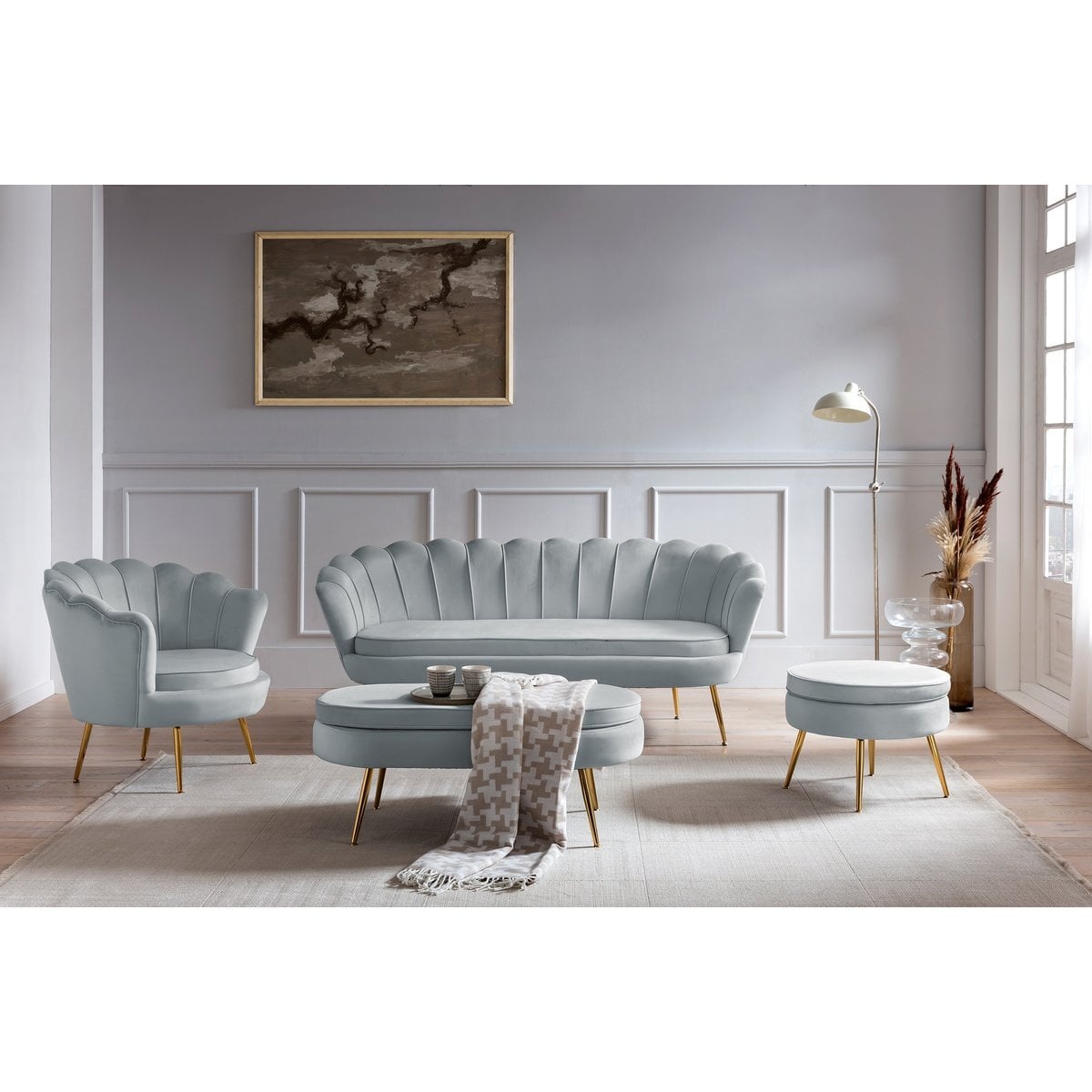SalesFever Fluwelen schelp fauteuil in lichtgrijs