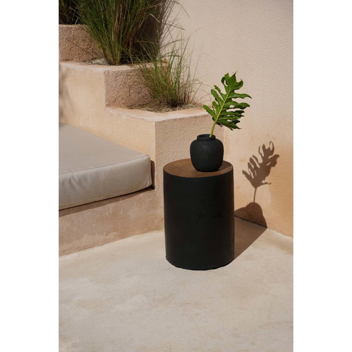 KantoormeubelenPlus The Tribe Kruk - Natuurlijk Zwart