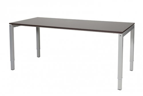Cubeo 4-poot bureau, hoogte verstelbaar (62-97cm) dmv slinger met 200x80cm 20mm blad en frame