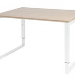 Domino Plus bureau, hoogte instelbaar (62-85cm) met 120x90cm 'zwevend' 20mm blad en O-poot frame