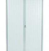 Aurelius roldeurkast 198x120x43cm, ombouw-en lamellenkleur . Voorzien van1-puntssluiting, genummerd slot, stalen slot eneindlamel. De handgrepen zijn in de eindlamelverzonken. Kast incl. 4 legborden.