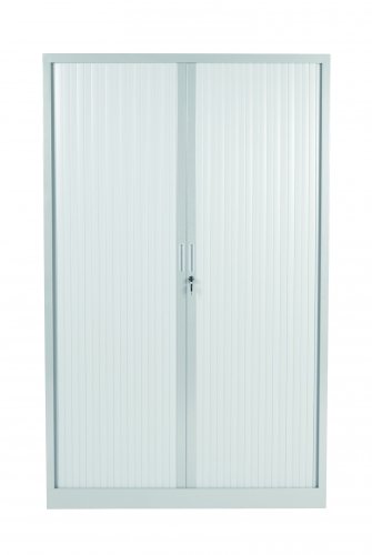 Aurelius roldeurkast 198x120x43cm, ombouw-en lamellenkleur . Voorzien van1-puntssluiting, genummerd slot, stalen slot eneindlamel. De handgrepen zijn in de eindlamelverzonken. Kast incl. 4 legborden.