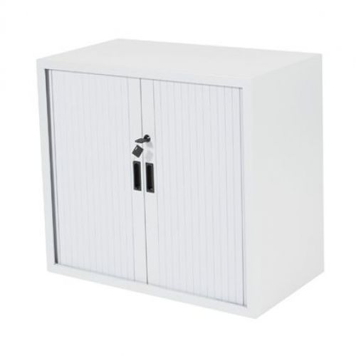 Claudius Basic roldeurkast 72,8x80x45cm., ombouw-en lamellenkleur , voorzien van 1-puntssluiting, genummerd slot, stalen slot eneindlamel. De handgrepen zijn in de eindlamelverzonken. (Interieur apart bestellen)