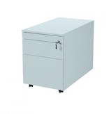 Claudius Plus verrijdbaar ladenblok, 43,5x55,4x78cm (BxHxD), uitgevoerd met 1 x lade A6, 1 x hangmappenlade A4 + 1 pennenlade, voorzien van contragewicht en slot met genummerde kniksleutel, alle lades voorzien van geblindeerde telescoopgeleiding en blokke