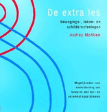 Audrey McAllen, De extra les