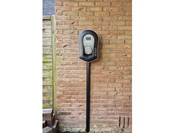 Zwarte aluminium kabelgoot