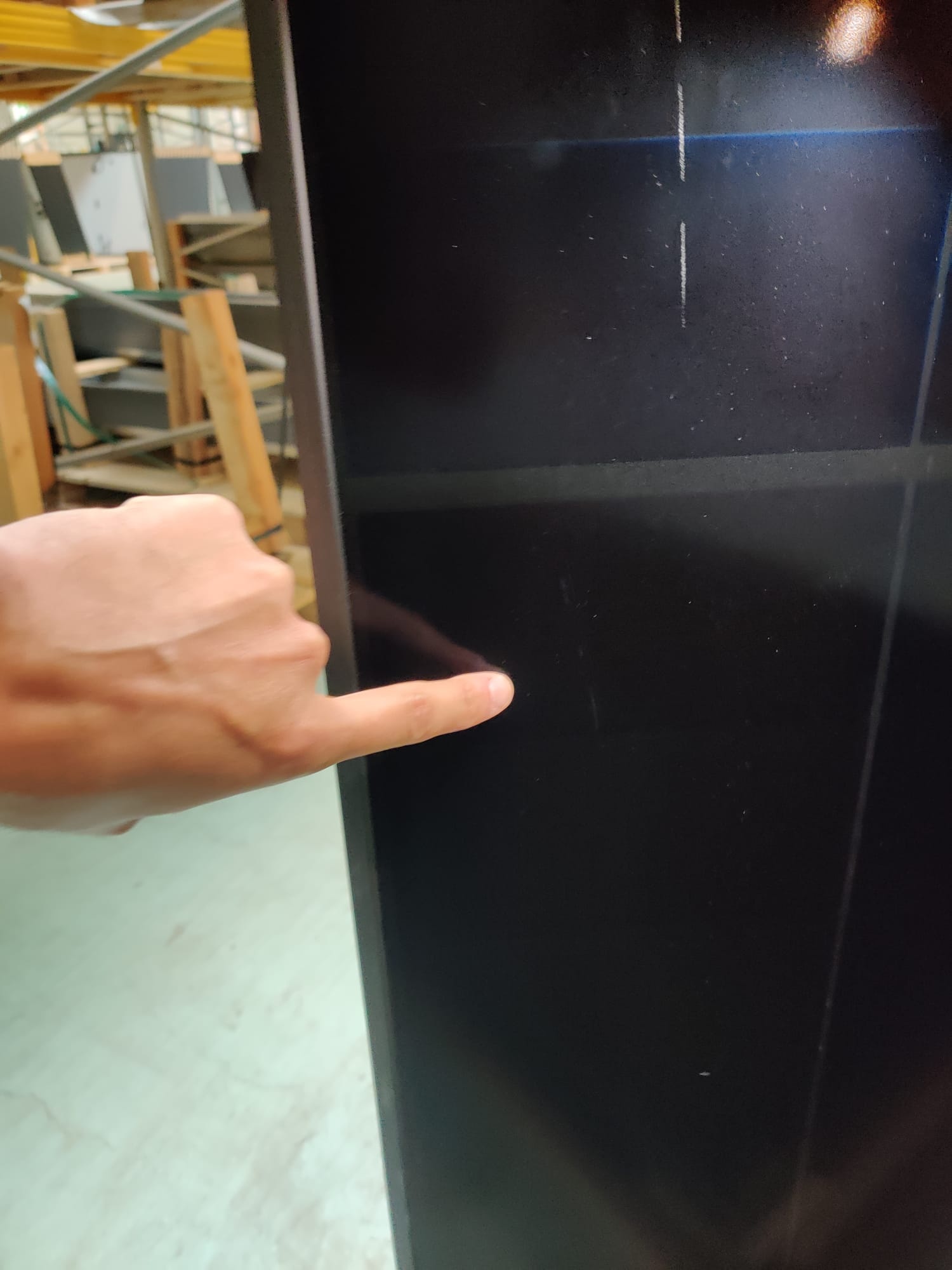 Aiko 445 Wp Full Black zonnepaneel (AK-A445-MAH54Mb-BK) LAATSTE 2 LICHTE KRASSEN