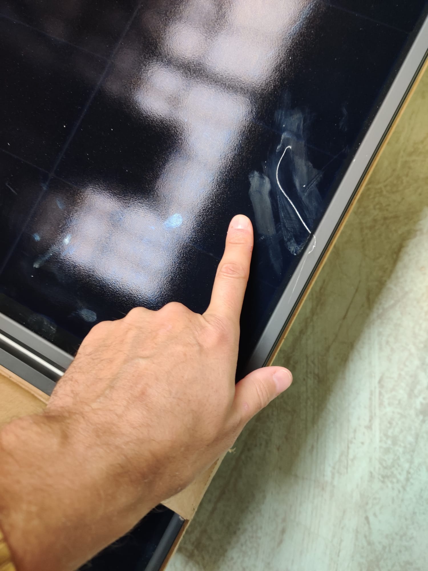 Aiko 445 Wp Full Black zonnepaneel (AK-A445-MAH54Mb-BK) LAATSTE 2 LICHTE KRASSEN