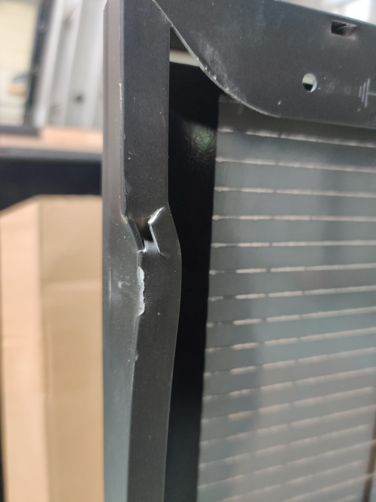 Aiko 500 Wp Glas-Glas All Black - lichte frameschade