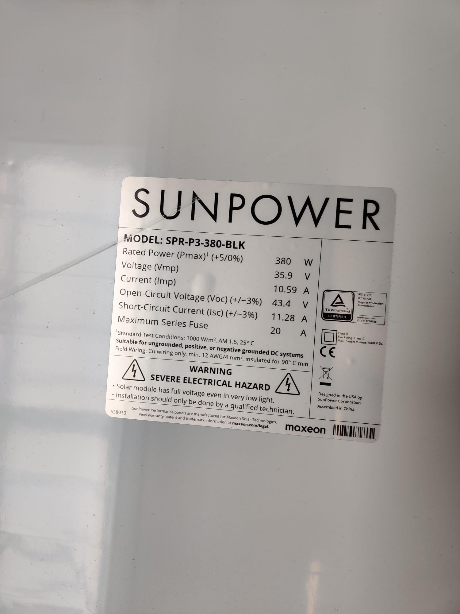 SunPower P3 - 380 Wp Full Black zonnepaneel - Lichte transportschade 1 stuks