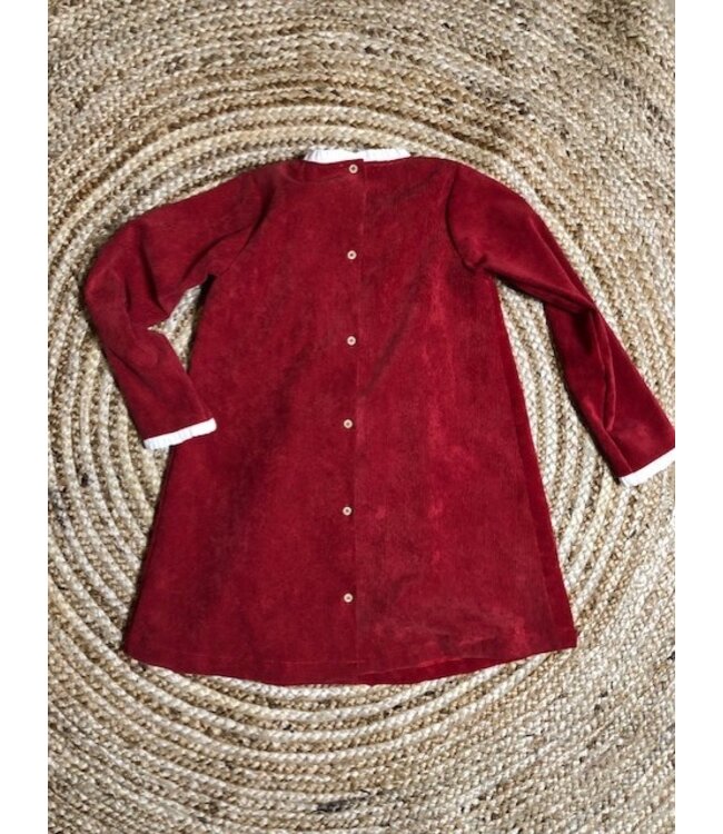 Rood velours kleedje