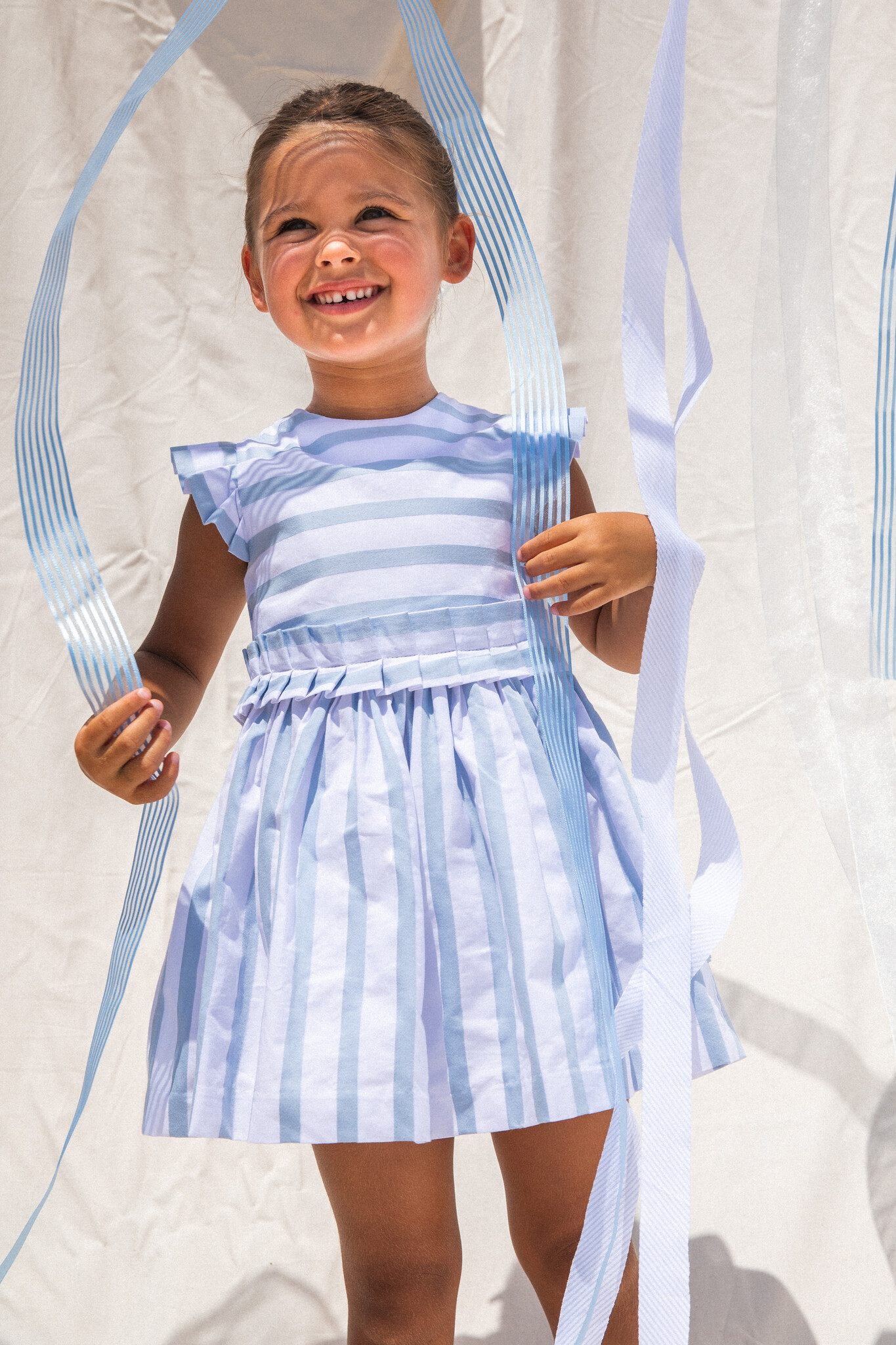 Witte zomerkleedjes hotsell