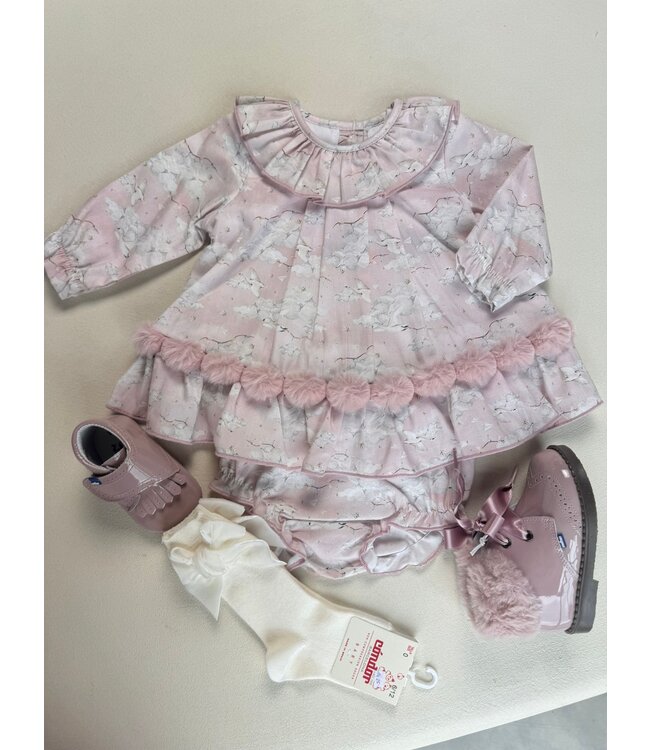 Kort roze kleedje 'zwaantjes' met bloomer