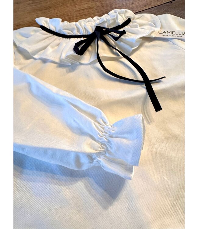 Bloesje ecru met zwart lintje Camellia