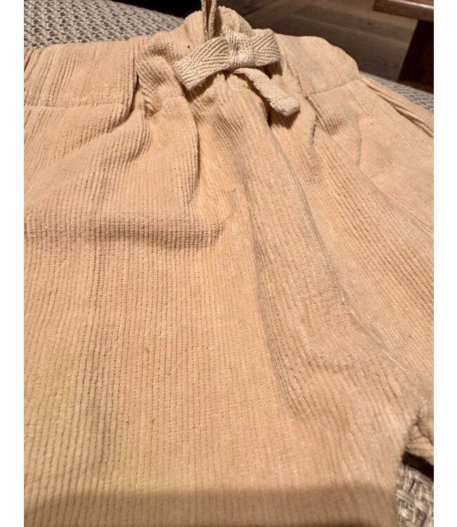 Broekje velours beige