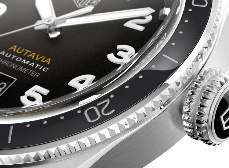 Ze zijn ein-de-lijk binnen; de TAG Heuer Autavia horloges!