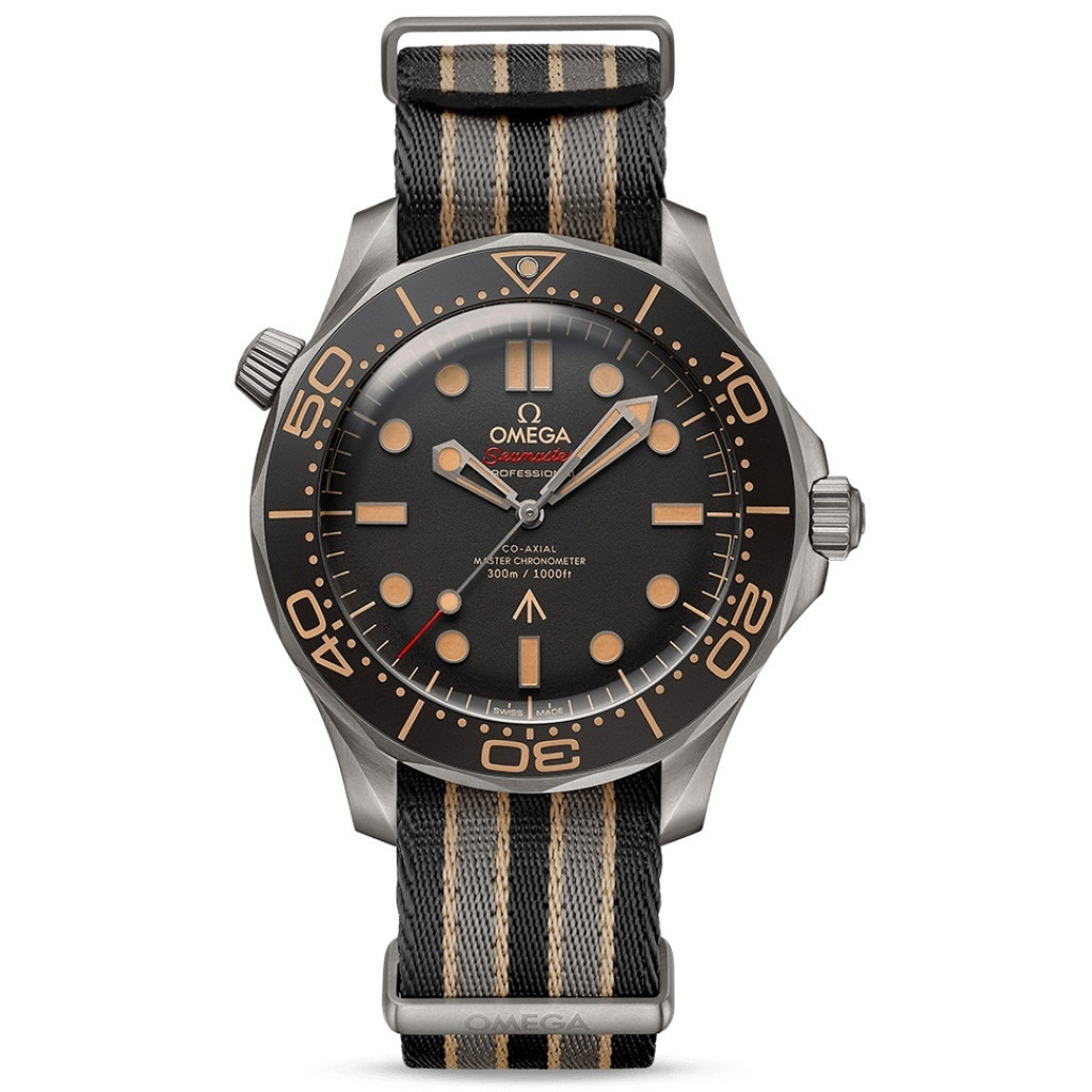 Bekijk elk horloge dat James Bond heeft gedragen - Mixed Grill