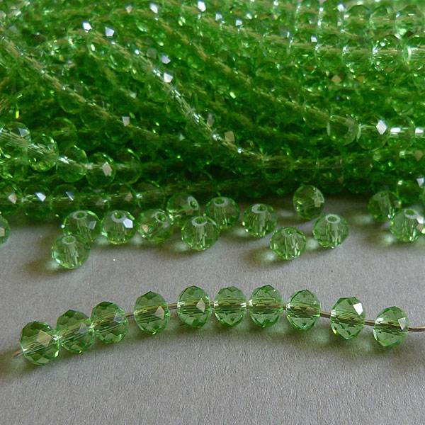 Glasschliff Perlen Strang - 6 mm grün