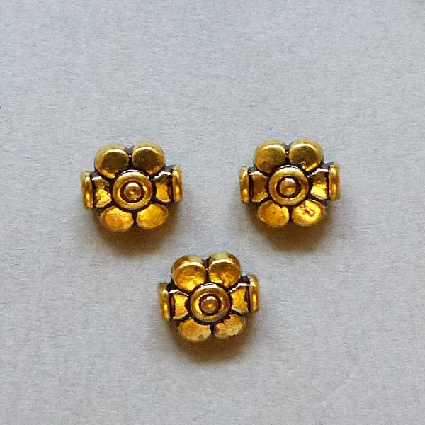 Metall Blumen Perle - 9 mm - goldfarben