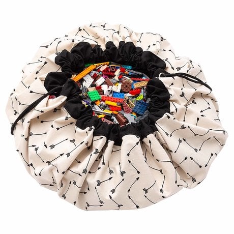 Play & Go storage bag / play rug Arrows black cream cotton ø140cm