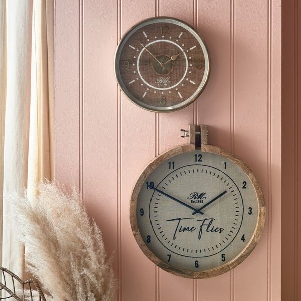 wanhoop medeleerling Ik was mijn kleren Rivièra Maison Time Flies Wall Clock - BARBARA-Clothing & Life Style