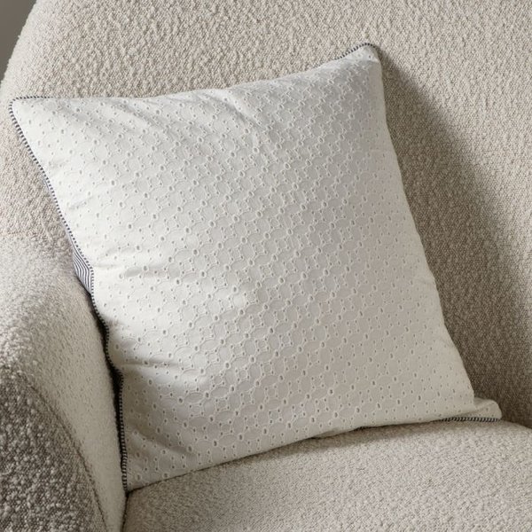 Rivièra-Maison Rivièra Maison Lush Stripy Lace Pillow Cover 50x50