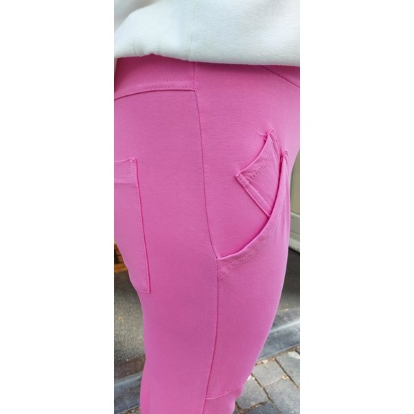 WENDY TRENDY WENDY TRENDY Jogginghose Fuchsie140 mit aufgesetzten Taschen.