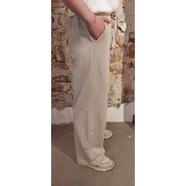 WENDY TRENDY "Pantalon Sweat Marlene Référence Article: 823151 Wendy Trendy Marlene Pantalon Beige "