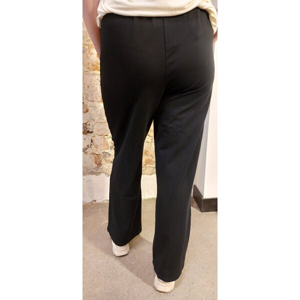 WENDY TRENDY "Pantalon Sweat Marlene Référence Article: 823151 Wendy Trendy Pantalon Noir"